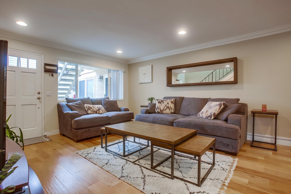 Virtual tour photo 11 of 37 for 4070 Morrell St