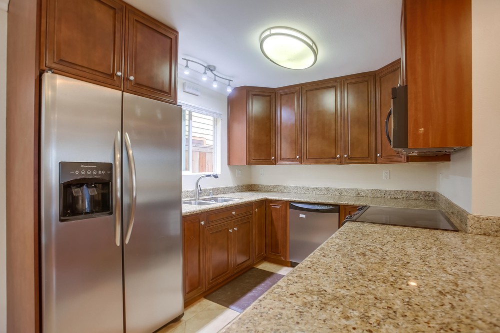 Virtual tour photo 17 of 37 for 4070 Morrell St