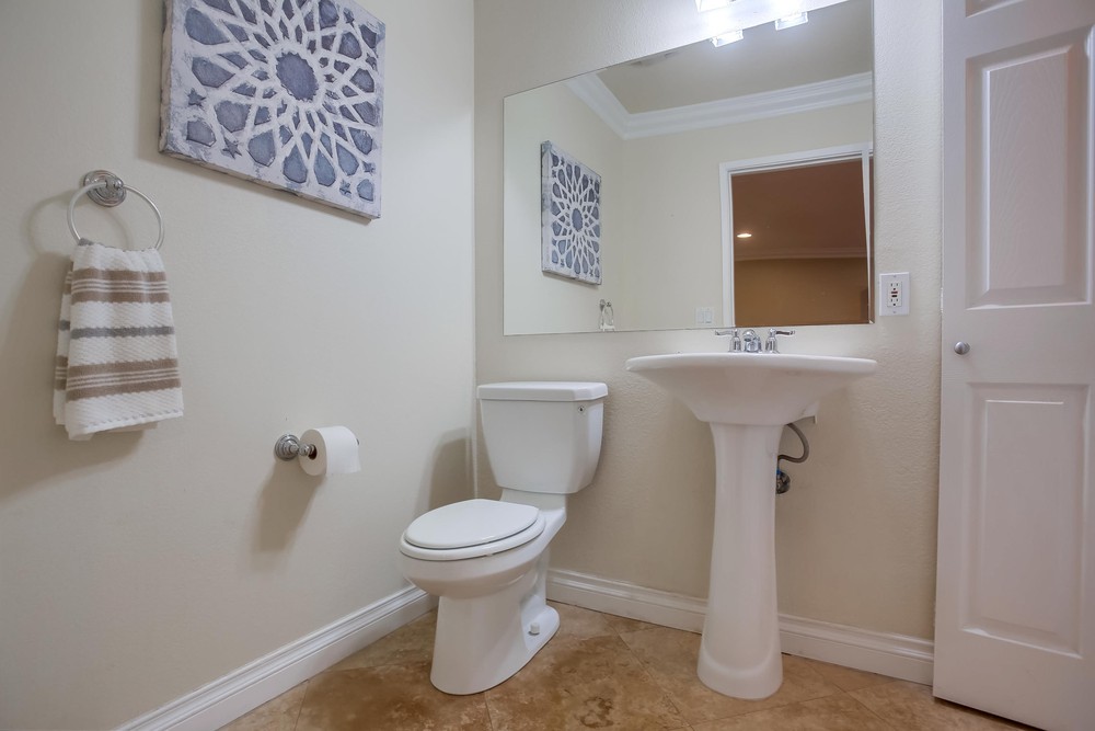 Virtual tour photo 22 of 37 for 4070 Morrell St