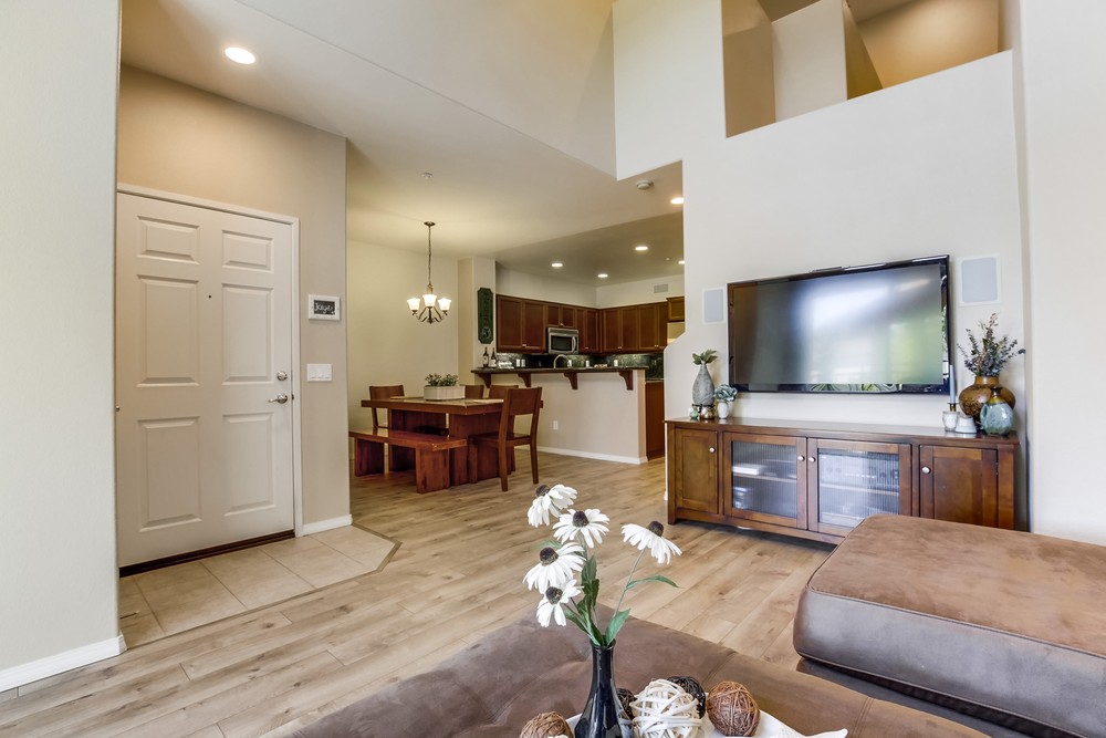 Virtual tour photo 11 of 59 for 4071 Sandton Ln