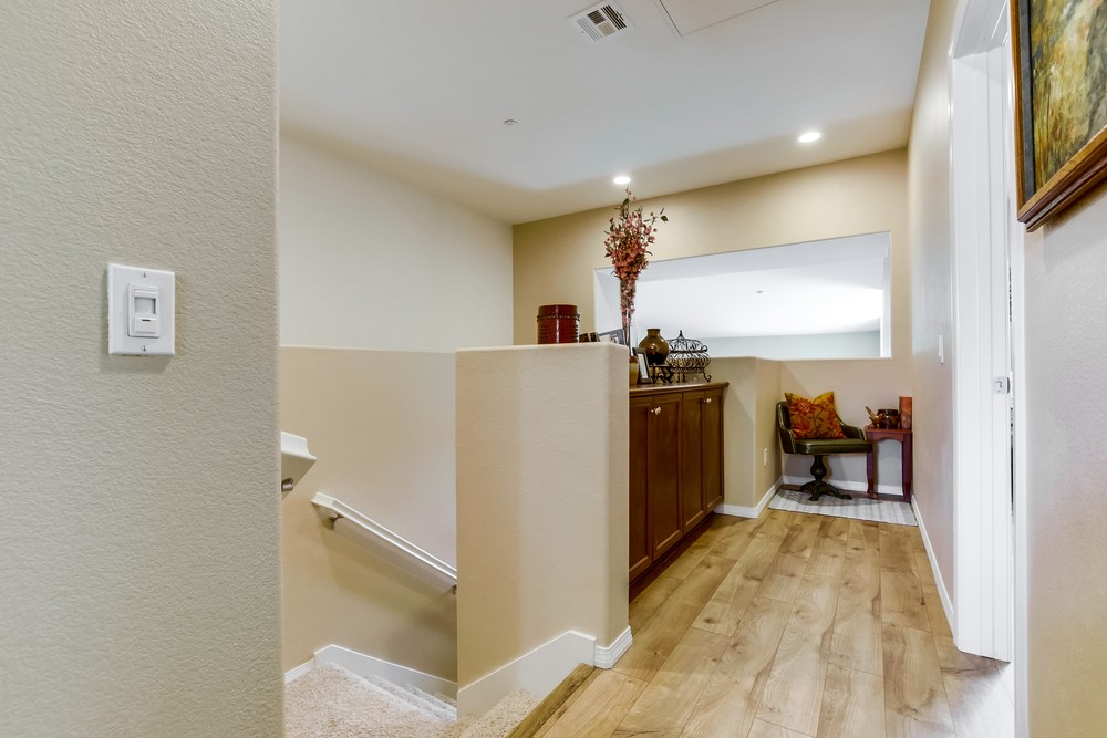 Virtual tour photo 31 of 59 for 4071 Sandton Ln