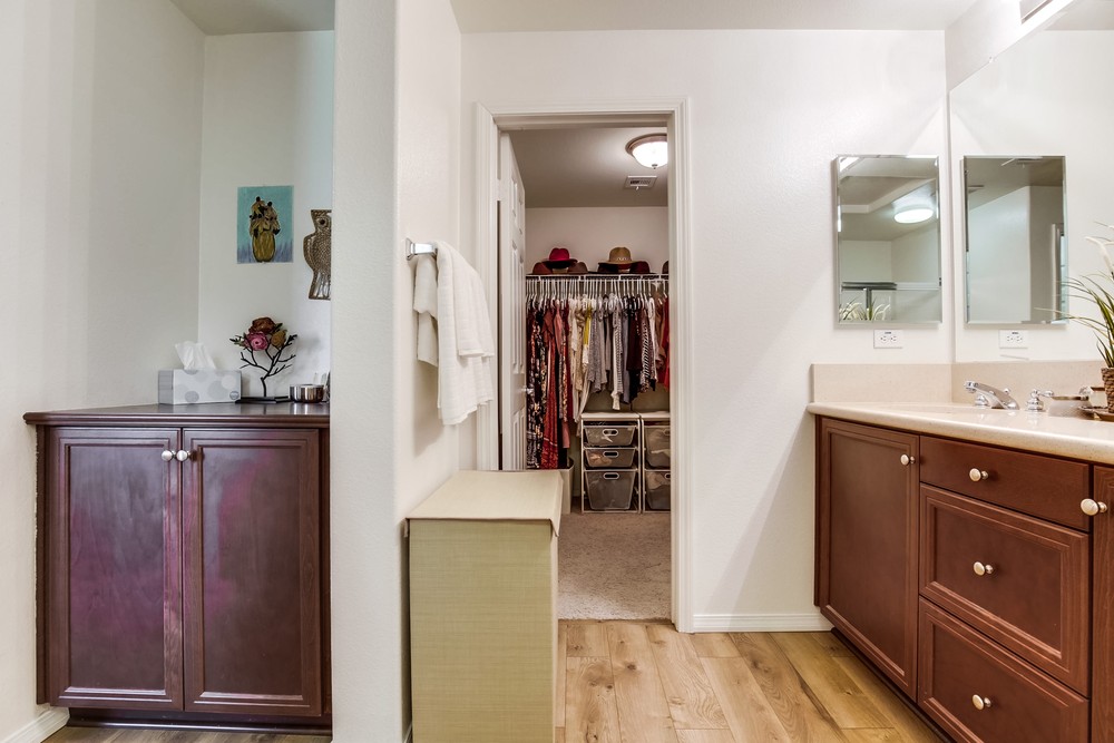 Virtual tour photo 44 of 59 for 4071 Sandton Ln