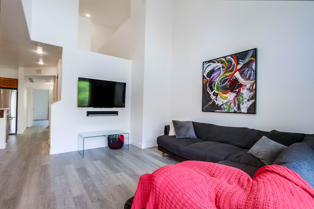 Virtual tour photo 13 of 55 for 4072 Sandton Ln