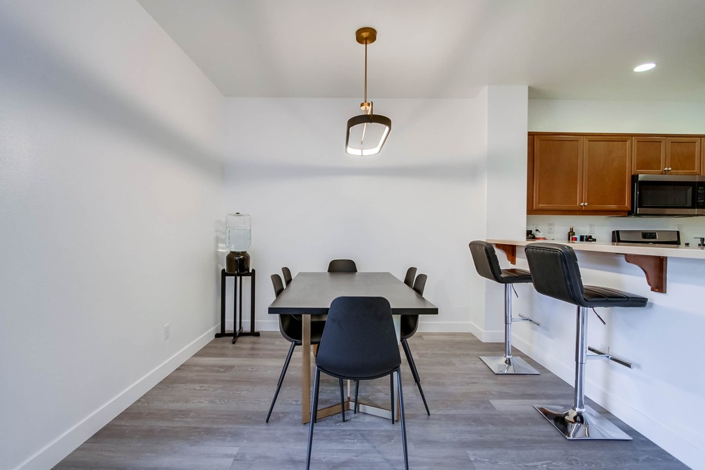 Virtual tour photo 17 of 55 for 4072 Sandton Ln