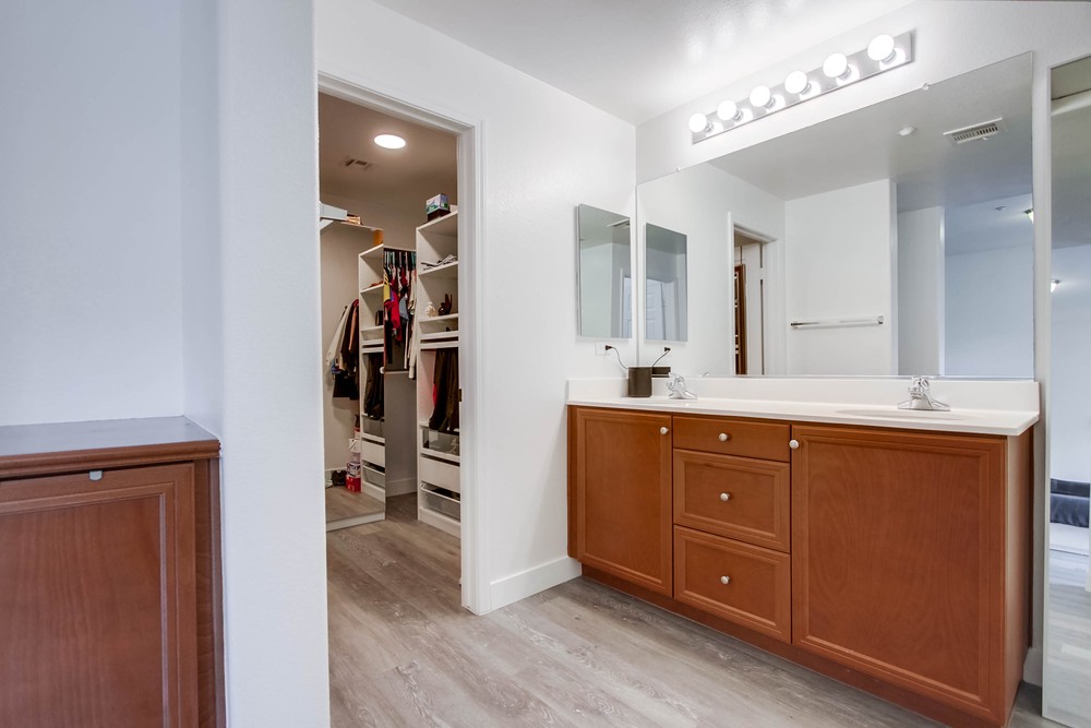 Virtual tour photo 35 of 55 for 4072 Sandton Ln