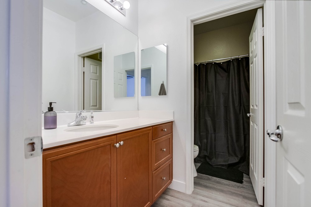 Virtual tour photo 46 of 55 for 4072 Sandton Ln