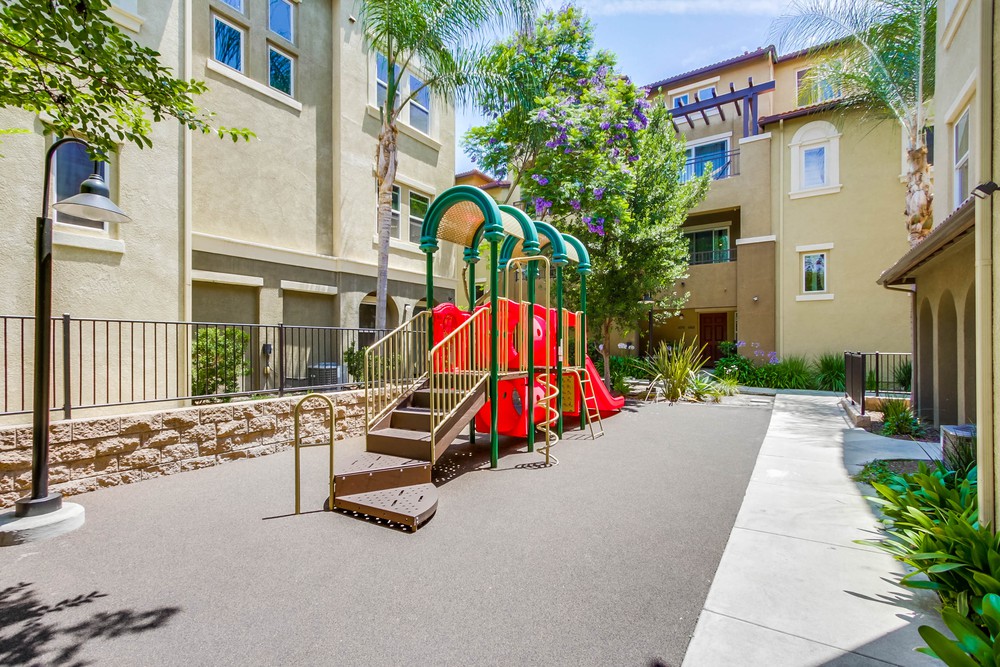 Virtual tour photo 55 of 55 for 4072 Sandton Ln