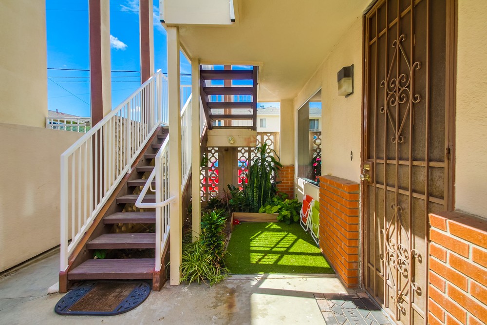 Virtual tour photo 10 of 40 for 4076 Illinois St