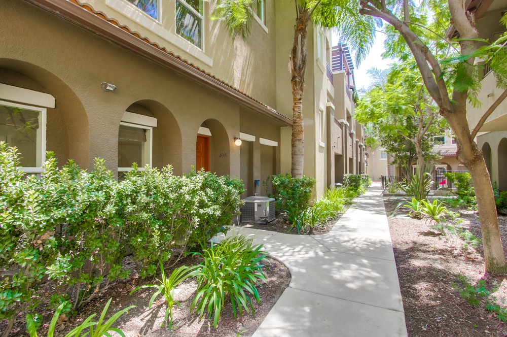 Virtual tour photo 1 of 47 for 4076 Sandton Ln