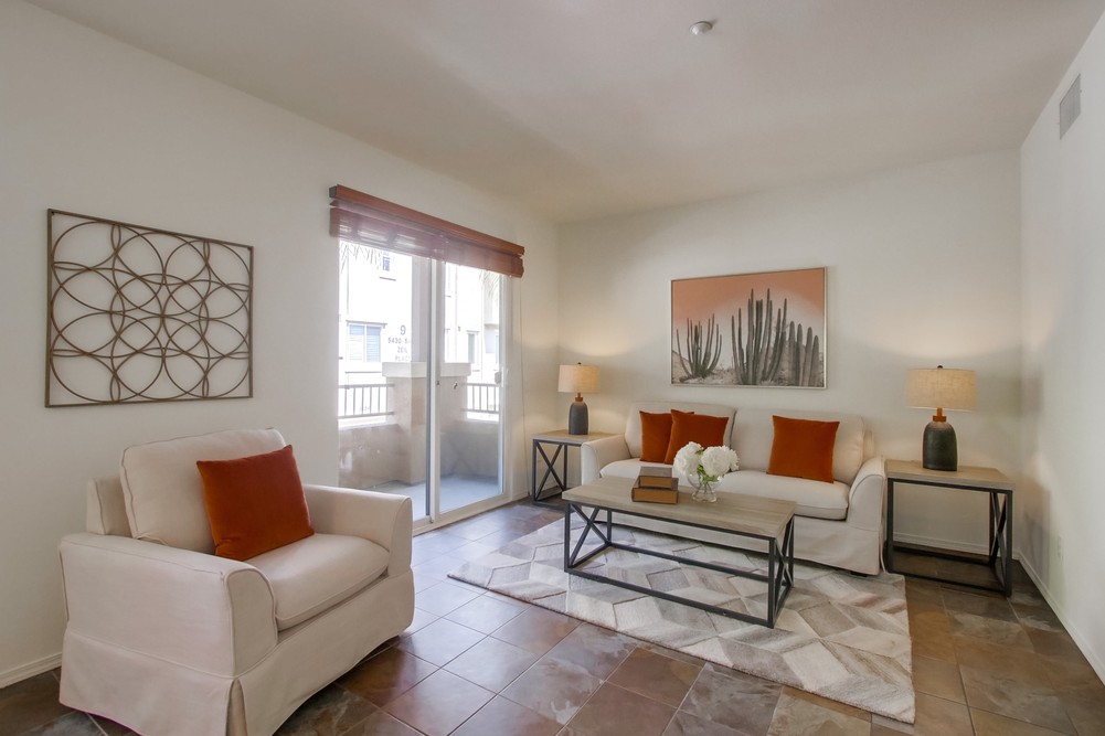 Virtual tour photo 6 of 47 for 4076 Sandton Ln