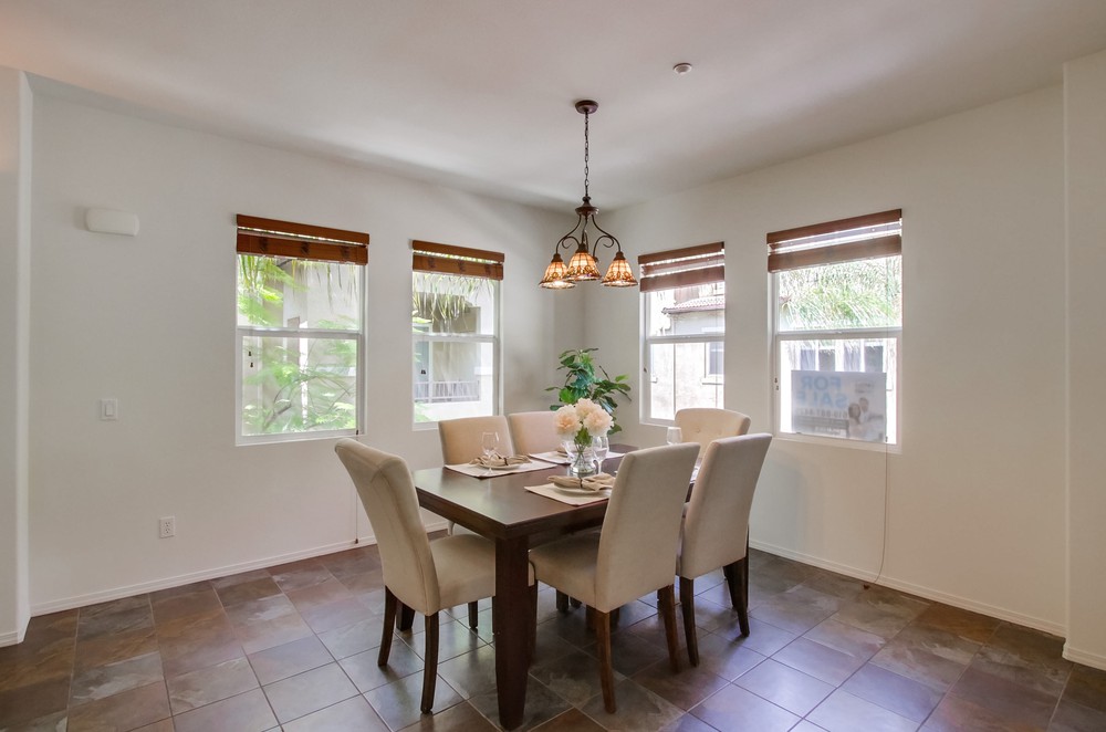 Virtual tour photo 8 of 47 for 4076 Sandton Ln