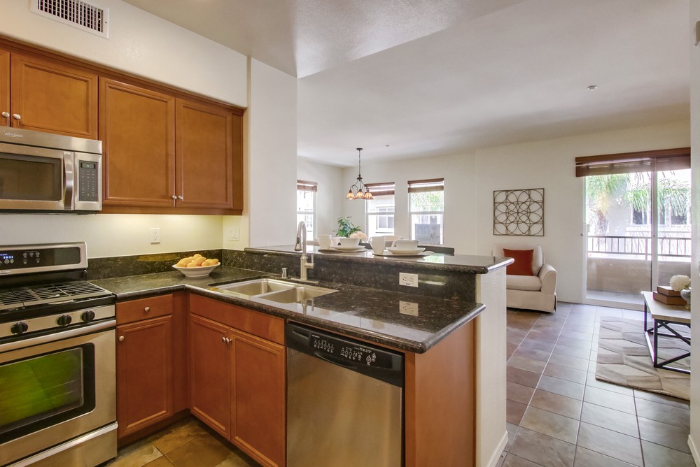 Virtual tour photo 17 of 47 for 4076 Sandton Ln