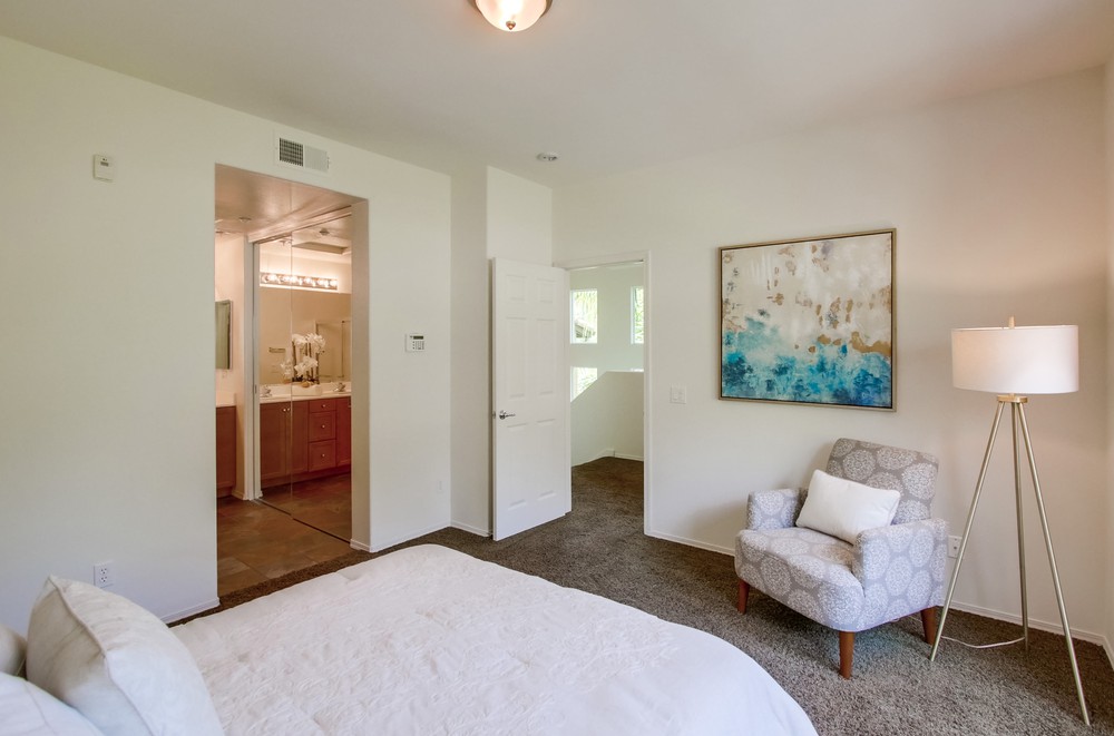 Virtual tour photo 24 of 47 for 4076 Sandton Ln