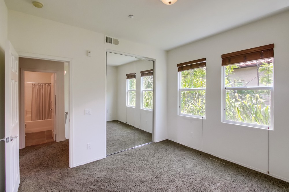 Virtual tour photo 30 of 47 for 4076 Sandton Ln