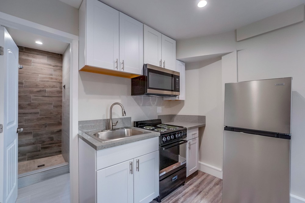 Virtual tour photo 26 of 38 for 4077 48th St