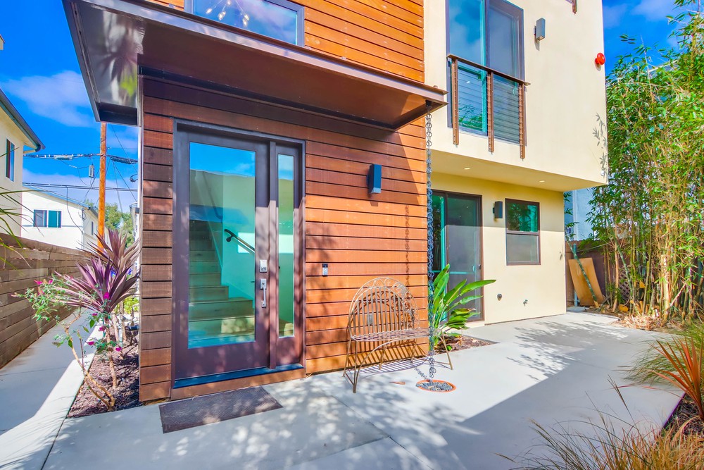 Virtual tour photo 4 of 58 for 4078 Arizona St