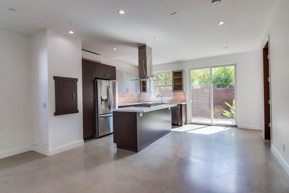 Virtual tour photo 12 of 58 for 4078 Arizona St