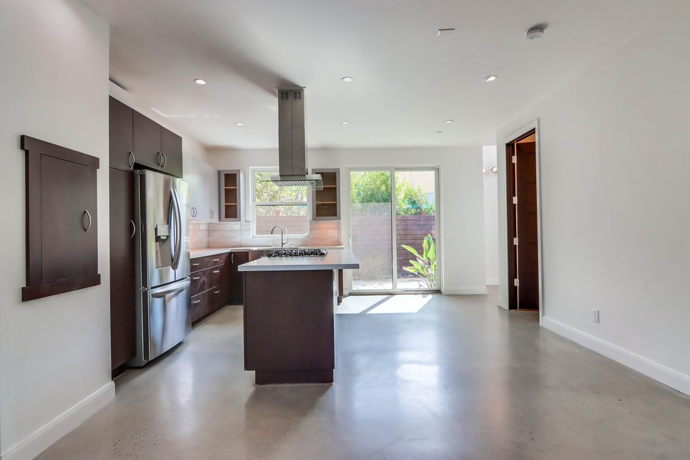 Virtual tour photo 18 of 58 for 4078 Arizona St