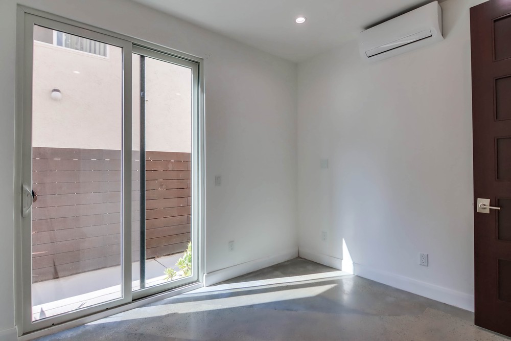 Virtual tour photo 24 of 58 for 4078 Arizona St