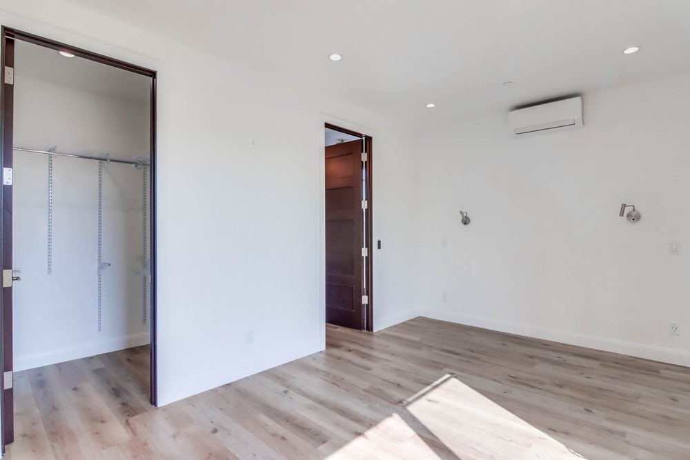 Virtual tour photo 37 of 58 for 4078 Arizona St