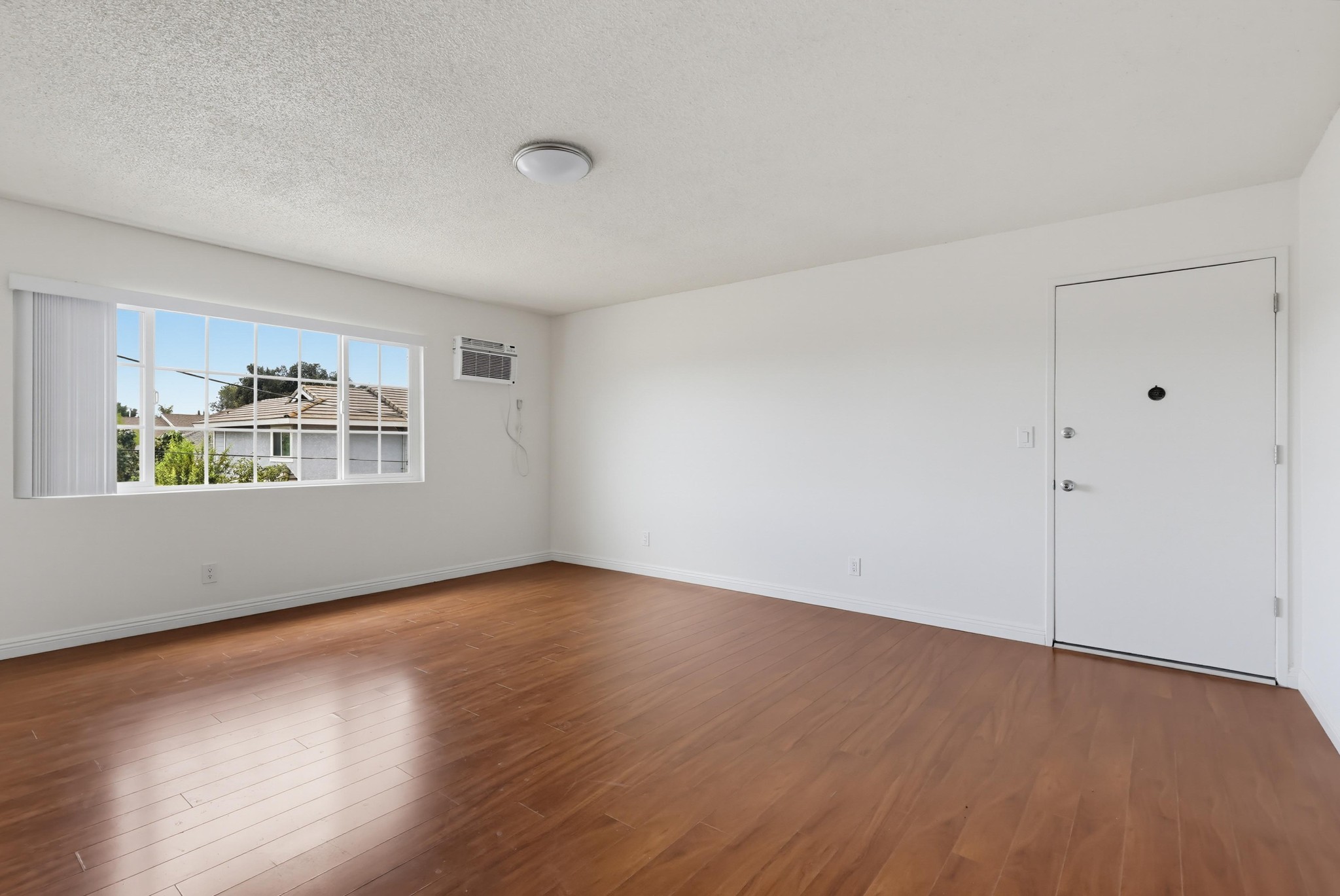Virtual tour photo 6 of 31 for 408 N Electric Ave