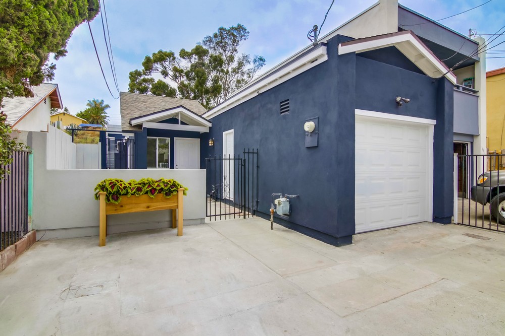 Virtual tour photo 1 of 29 for 408 S 33rd St
