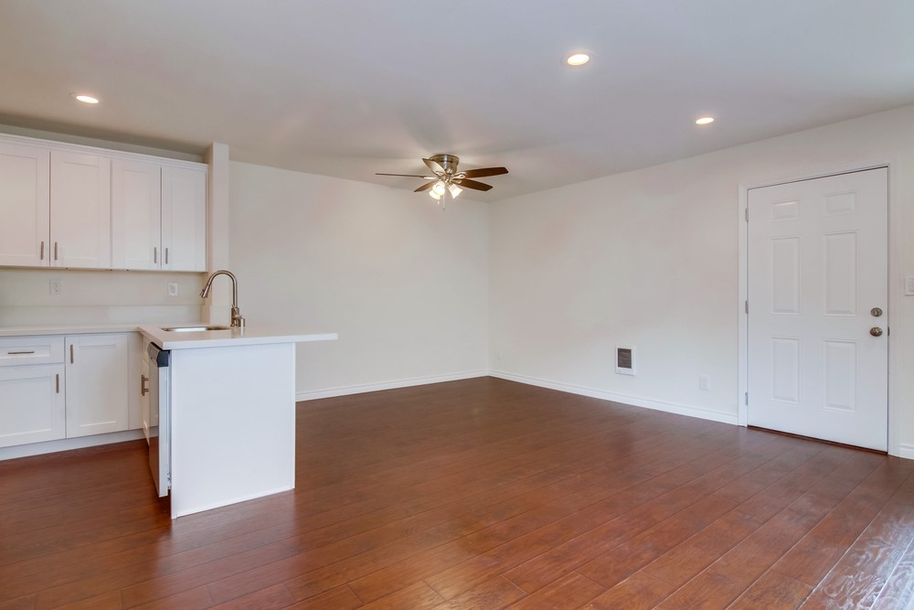 Virtual tour photo 8 of 29 for 408 S 33rd St
