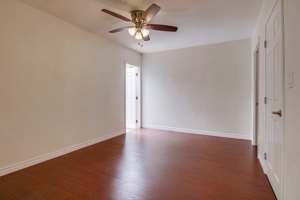 Virtual tour photo 14 of 29 for 408 S 33rd St