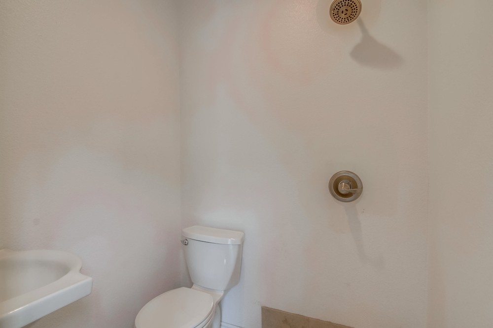 Virtual tour photo 19 of 29 for 408 S 33rd St