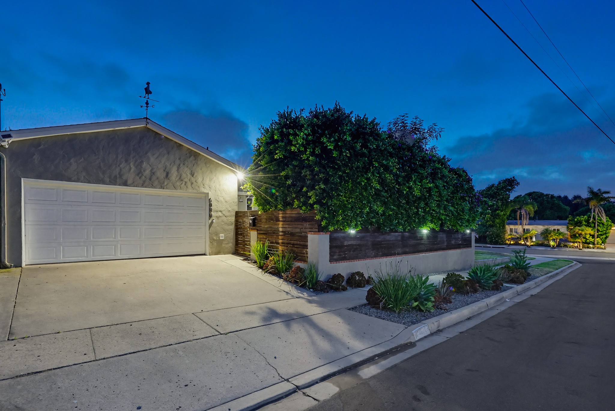 Virtual tour photo 1 of 96 for 4080 Forney Ave