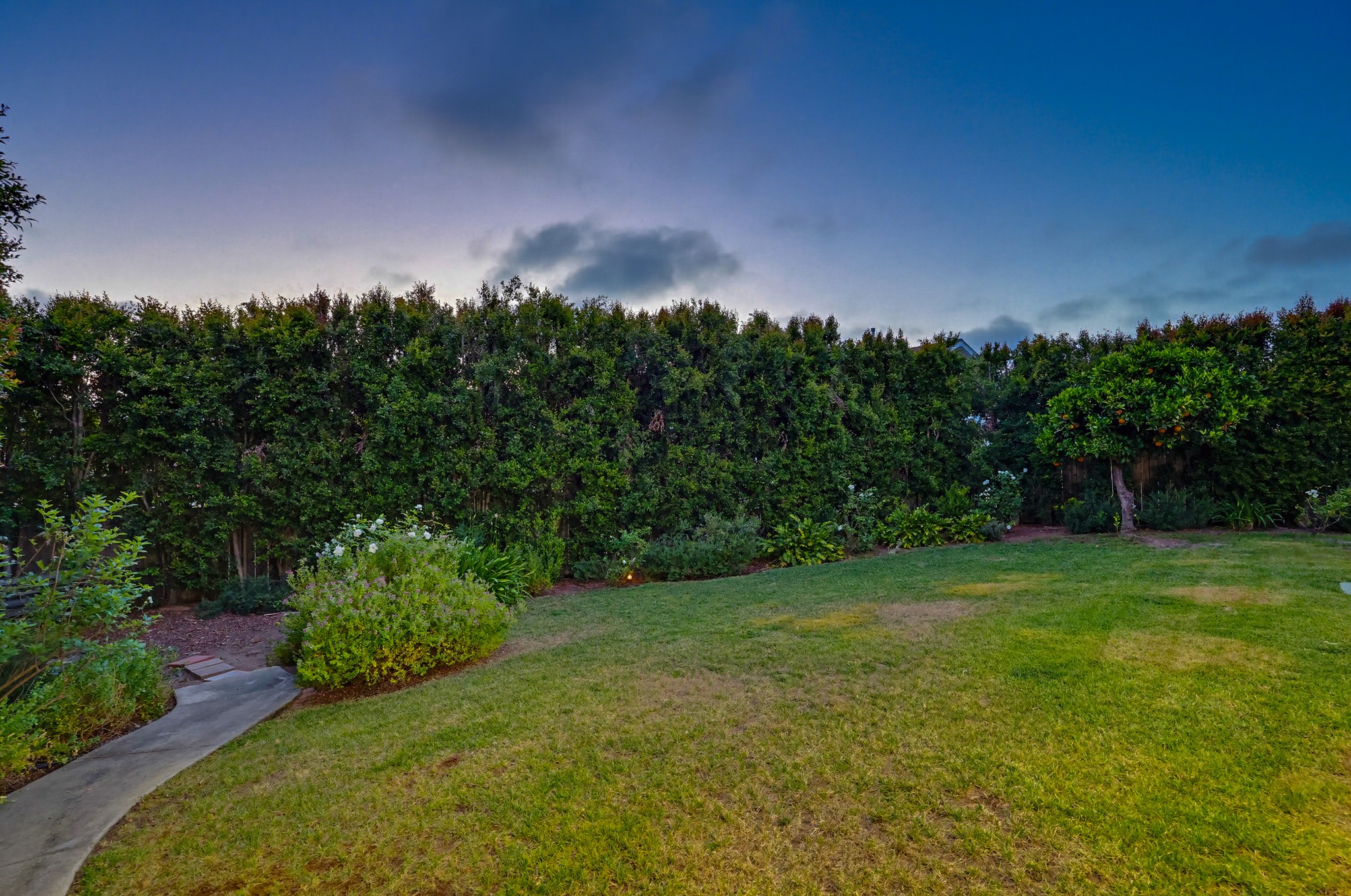 Virtual tour photo 15 of 96 for 4080 Forney Ave