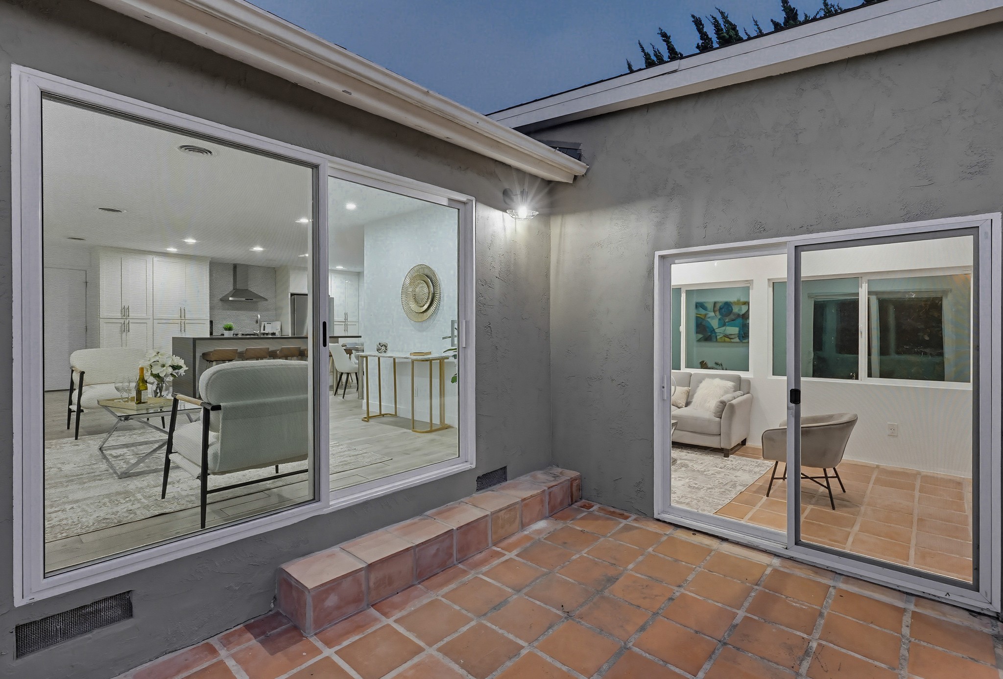 Virtual tour photo 24 of 96 for 4080 Forney Ave