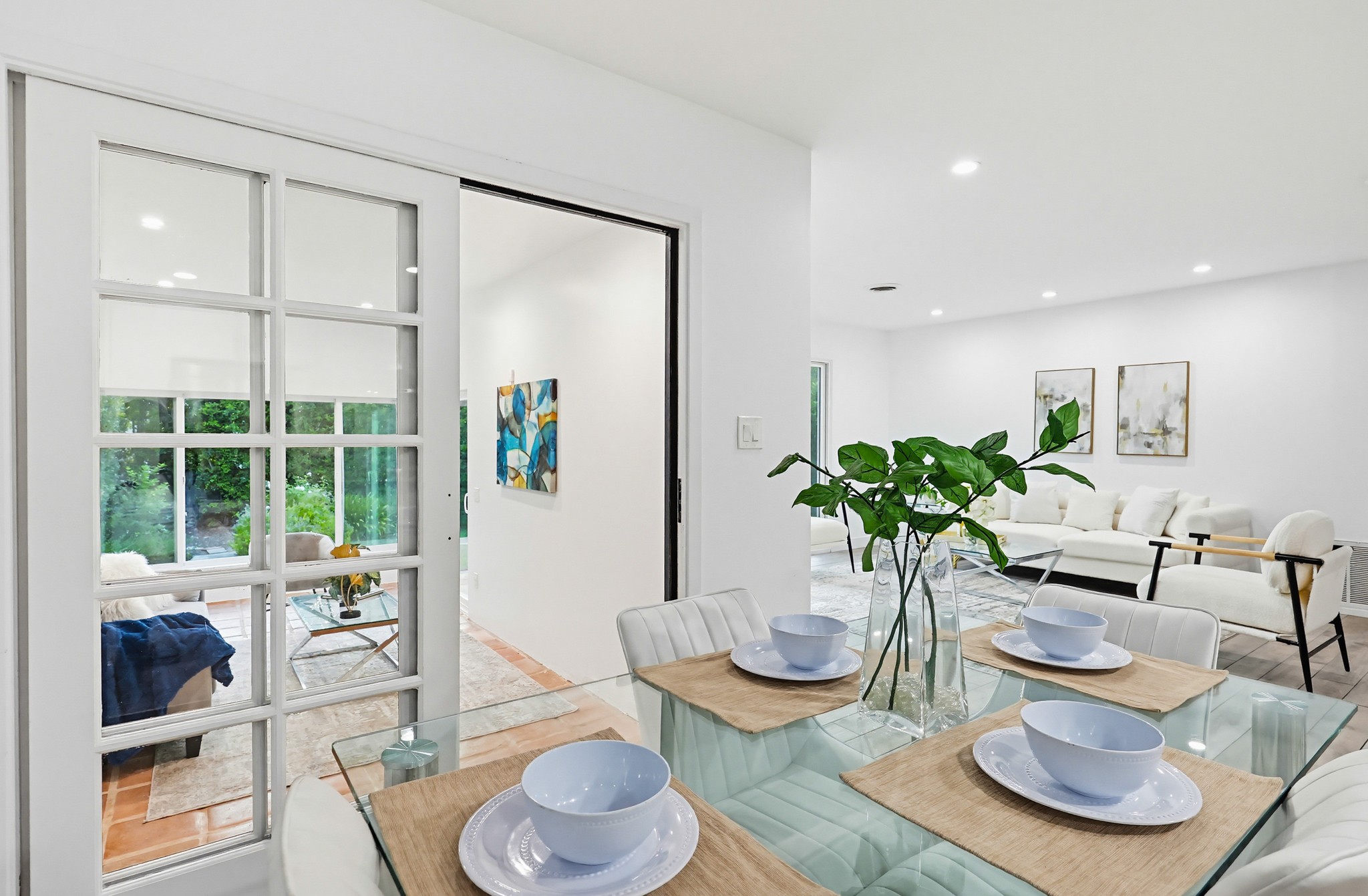 Virtual tour photo 34 of 96 for 4080 Forney Ave