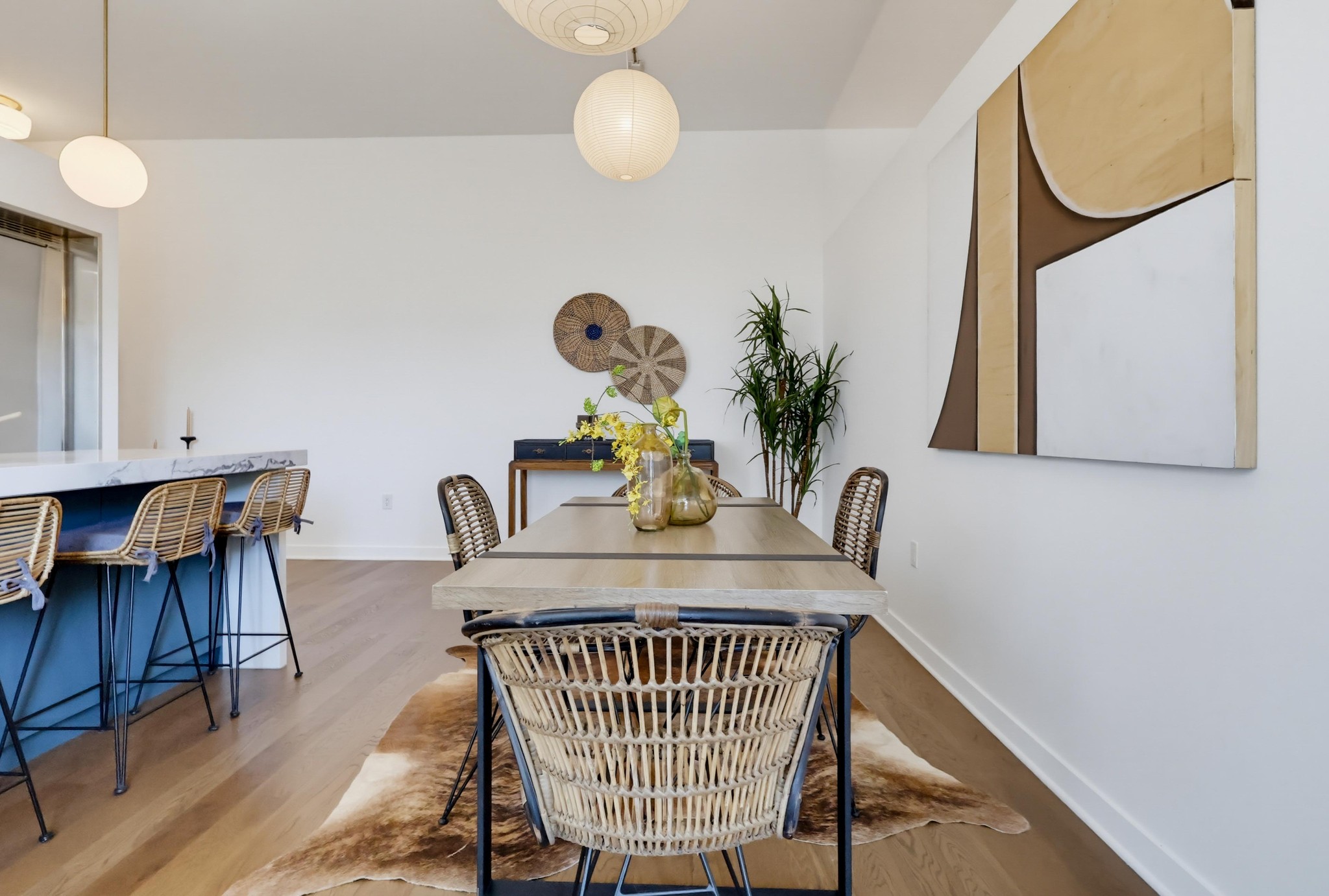 Virtual tour photo 37 of 90 for 4080 Glencoe Ave Unit 408