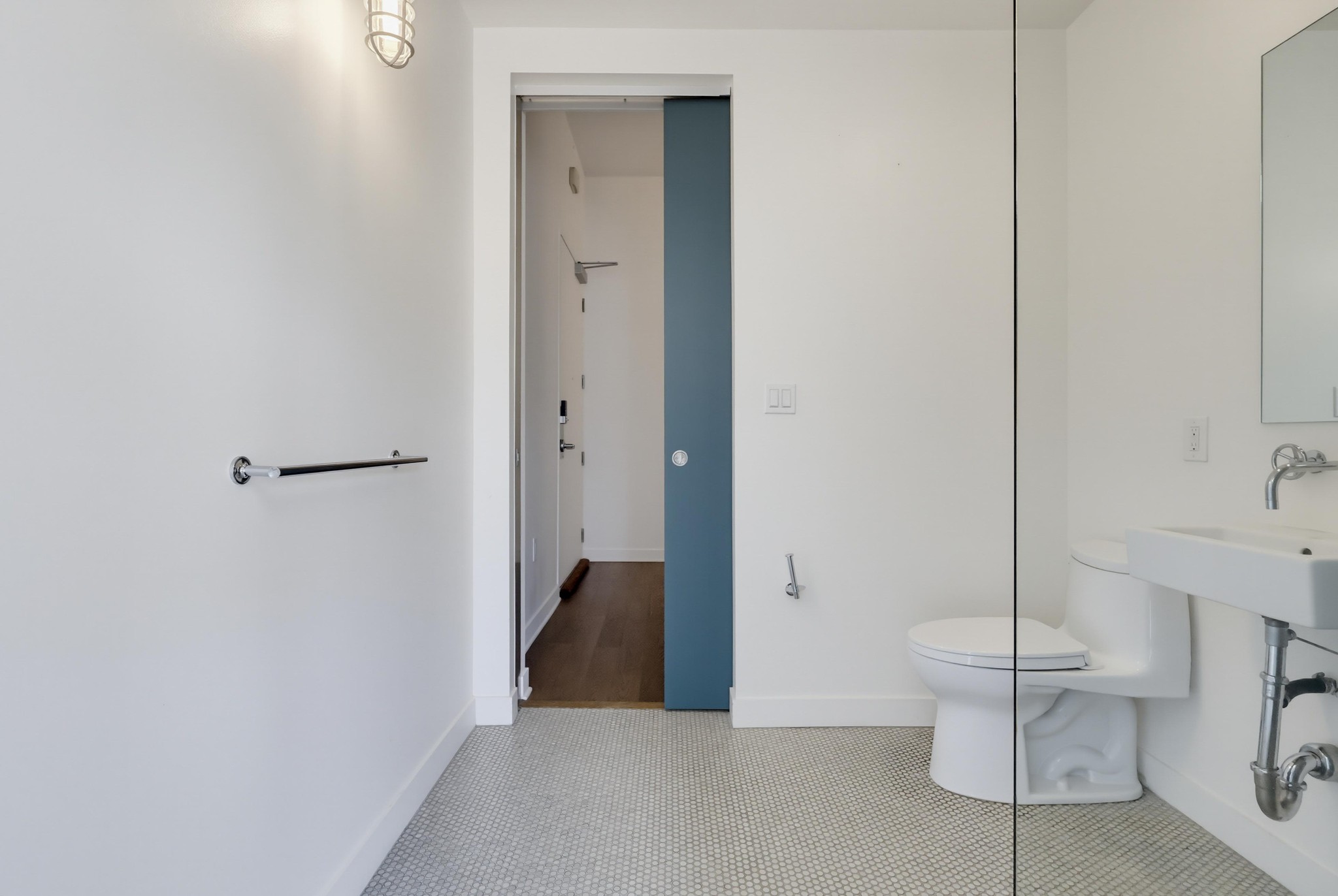 Virtual tour photo 60 of 90 for 4080 Glencoe Ave Unit 408