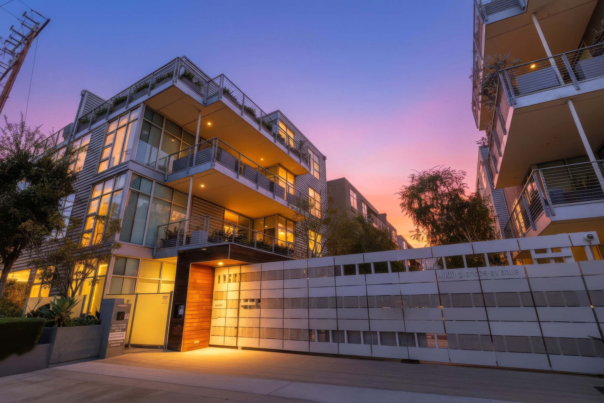Virtual tour photo 90 of 90 for 4080 Glencoe Ave Unit 408