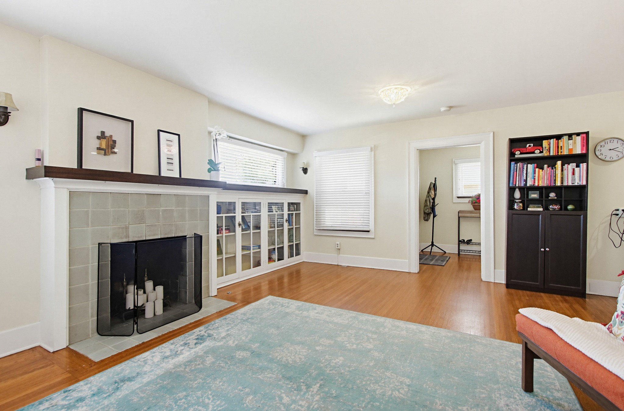 Virtual tour photo 13 of 60 for 4081 First Ave.