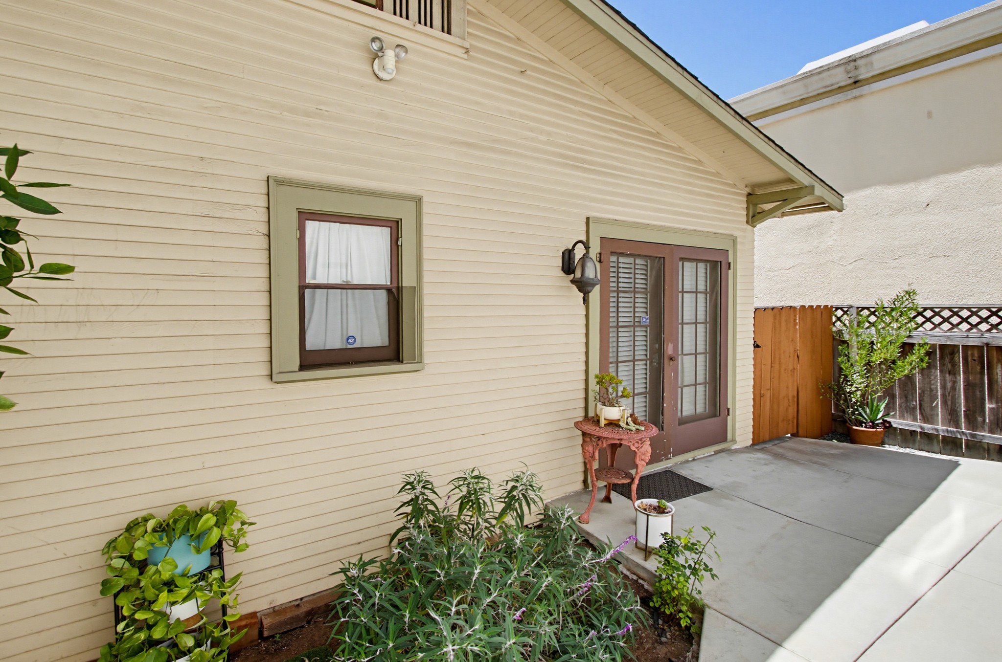 Virtual tour photo 40 of 60 for 4081 First Ave.