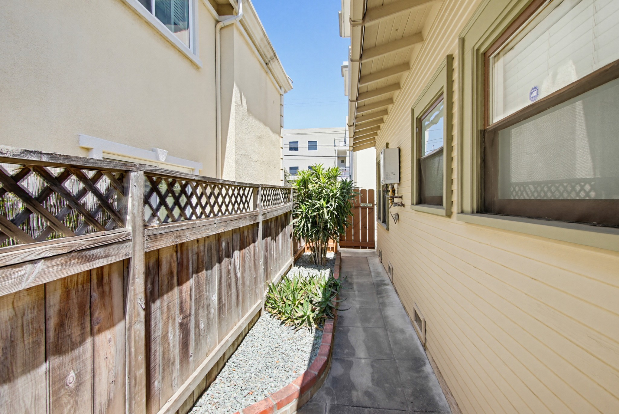 Virtual tour photo 47 of 60 for 4081 First Ave.