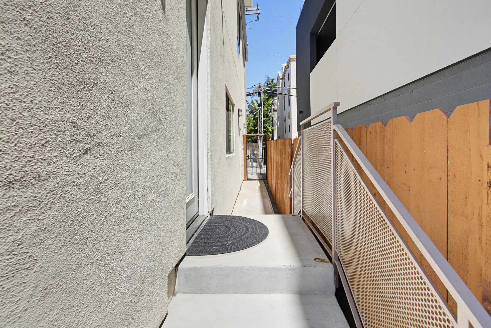 Virtual tour photo 50 of 60 for 4081 First Ave.