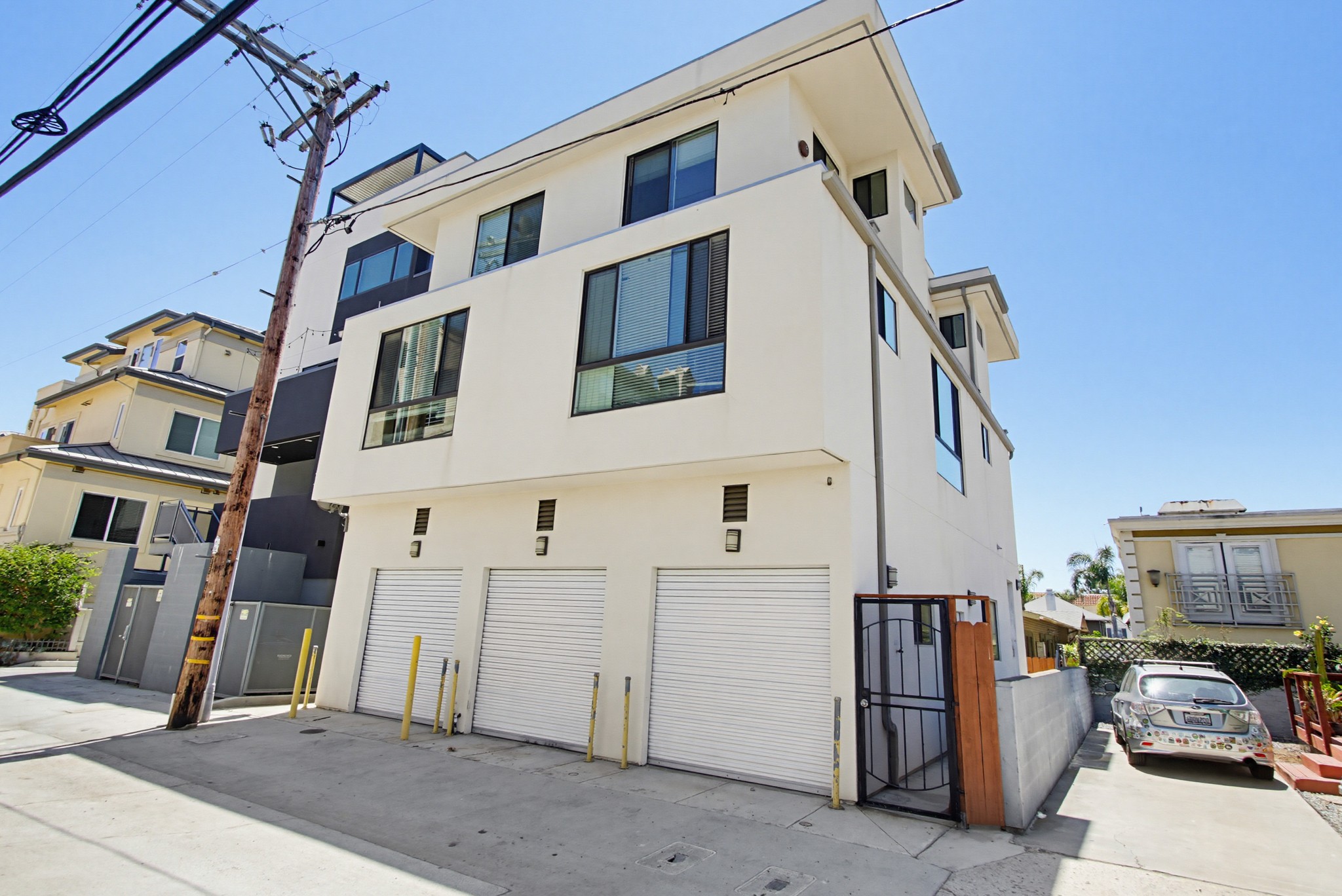 Virtual tour photo 57 of 60 for 4081 First Ave.