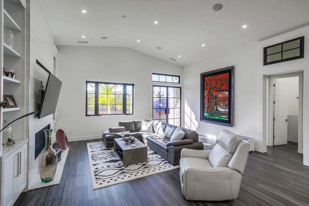 Virtual tour photo 13 of 53 for 4081 Forney Ave