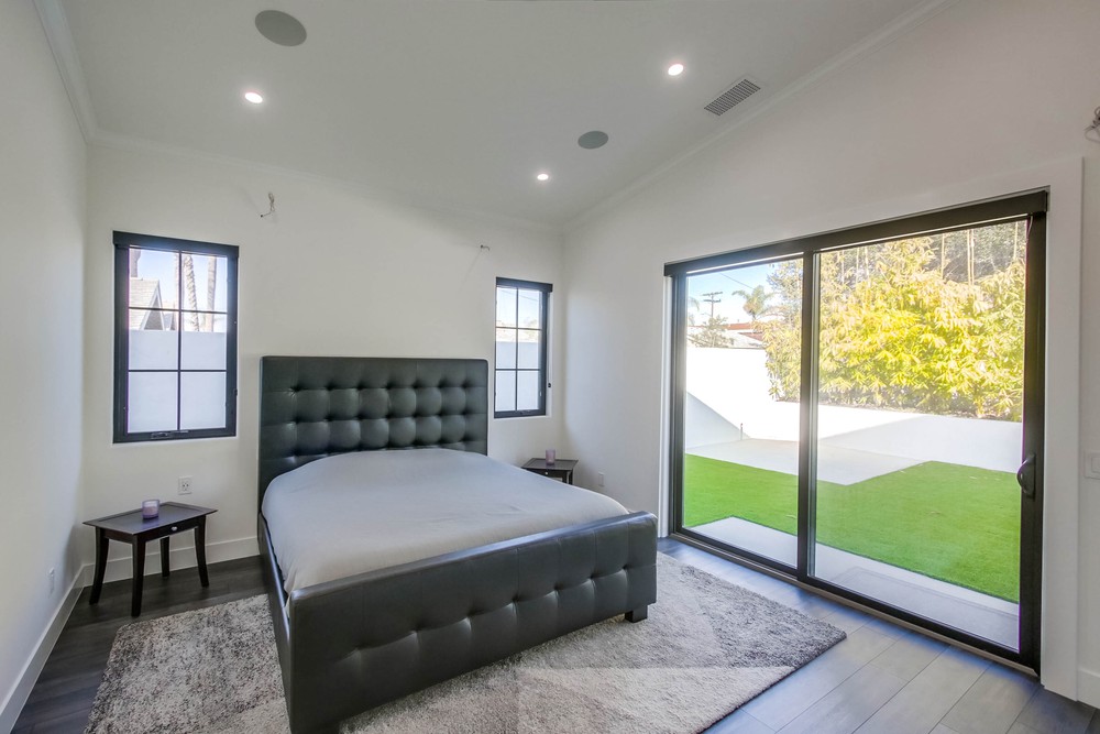 Virtual tour photo 28 of 53 for 4081 Forney Ave