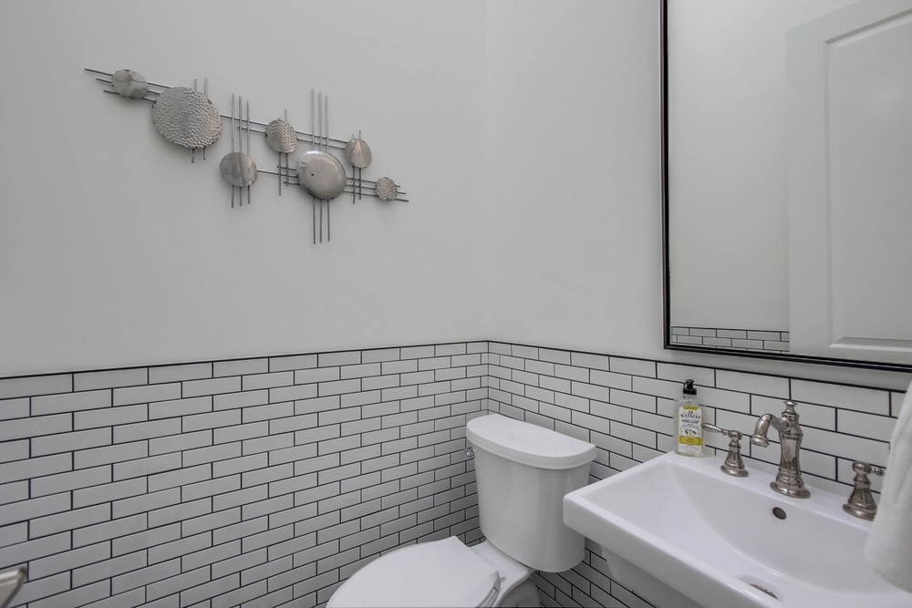 Virtual tour photo 38 of 53 for 4081 Forney Ave
