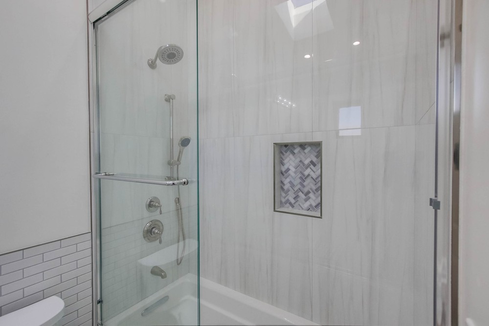 Virtual tour photo 42 of 53 for 4081 Forney Ave