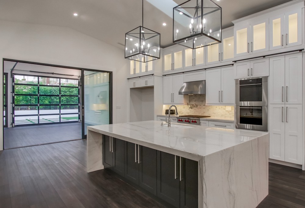 Virtual tour photo 24 of 92 for 4081 Forney Ave