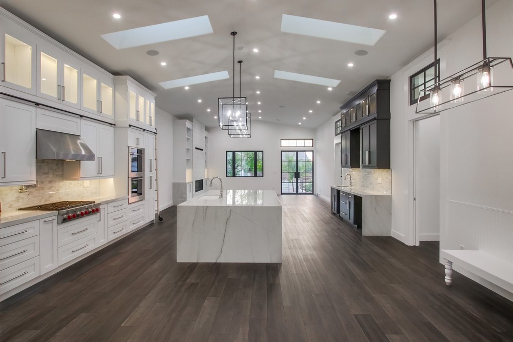Virtual tour photo 26 of 92 for 4081 Forney Ave