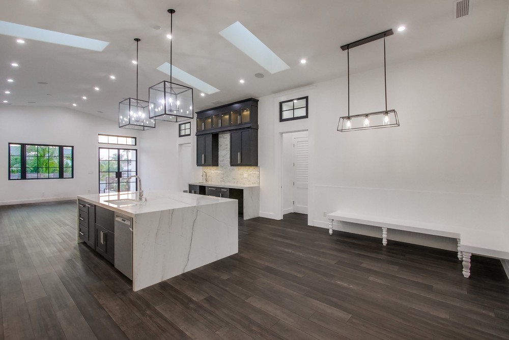 Virtual tour photo 27 of 92 for 4081 Forney Ave