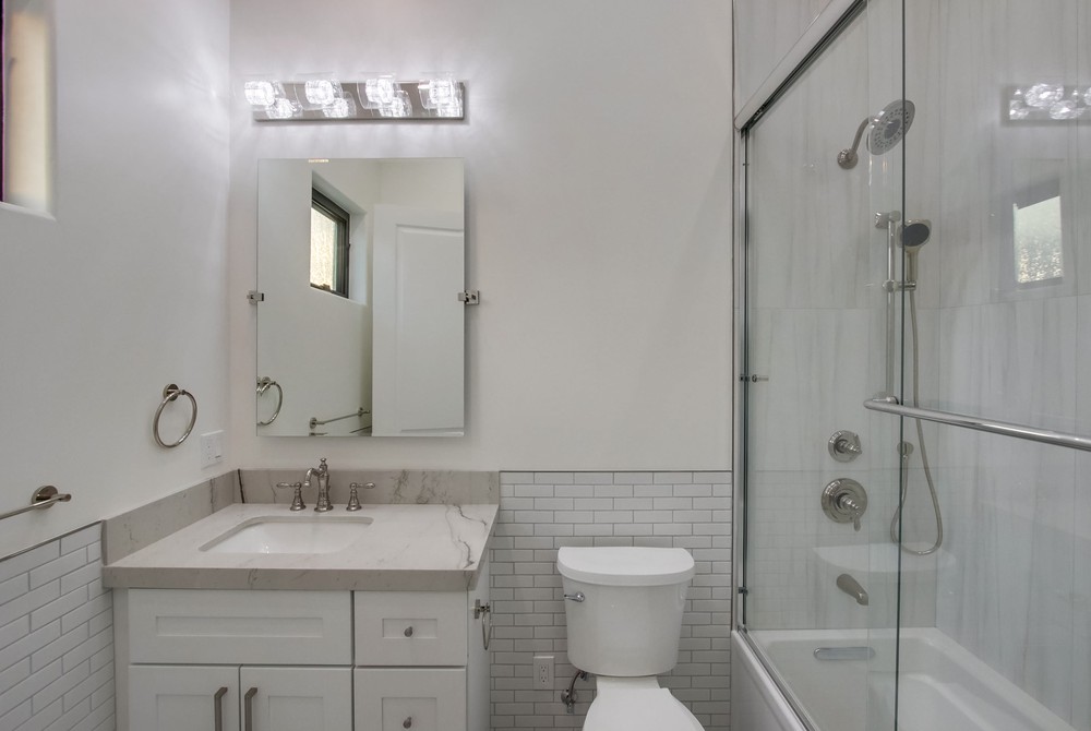 Virtual tour photo 34 of 92 for 4081 Forney Ave