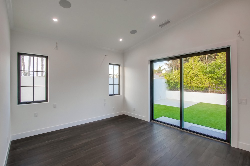 Virtual tour photo 36 of 92 for 4081 Forney Ave